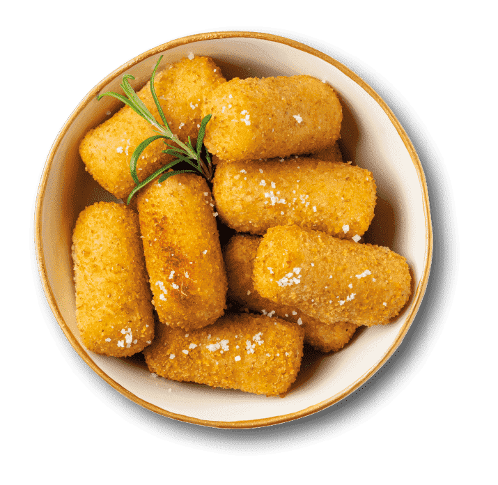 Un bol rempli de croquettes dor es saupoudr es de sel avec une branche de romarin pour la d coration. Description g n r e par IA